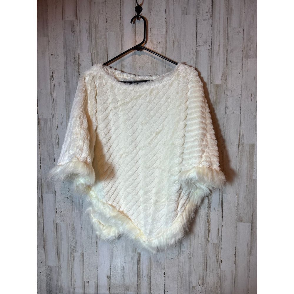 Marc New York Faux Fur Ponco Size L/XL